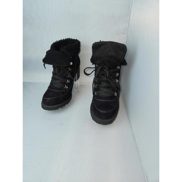 Jellypop Black Combat Ankle Boots Size 9.5M Lug Sole Heeled Sherpa Lined - Picture 2 of 14